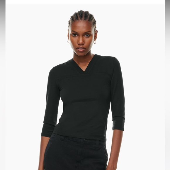 Aritzia TNA Hold-It black 3/4 long sleeve - Picture 2 of 2